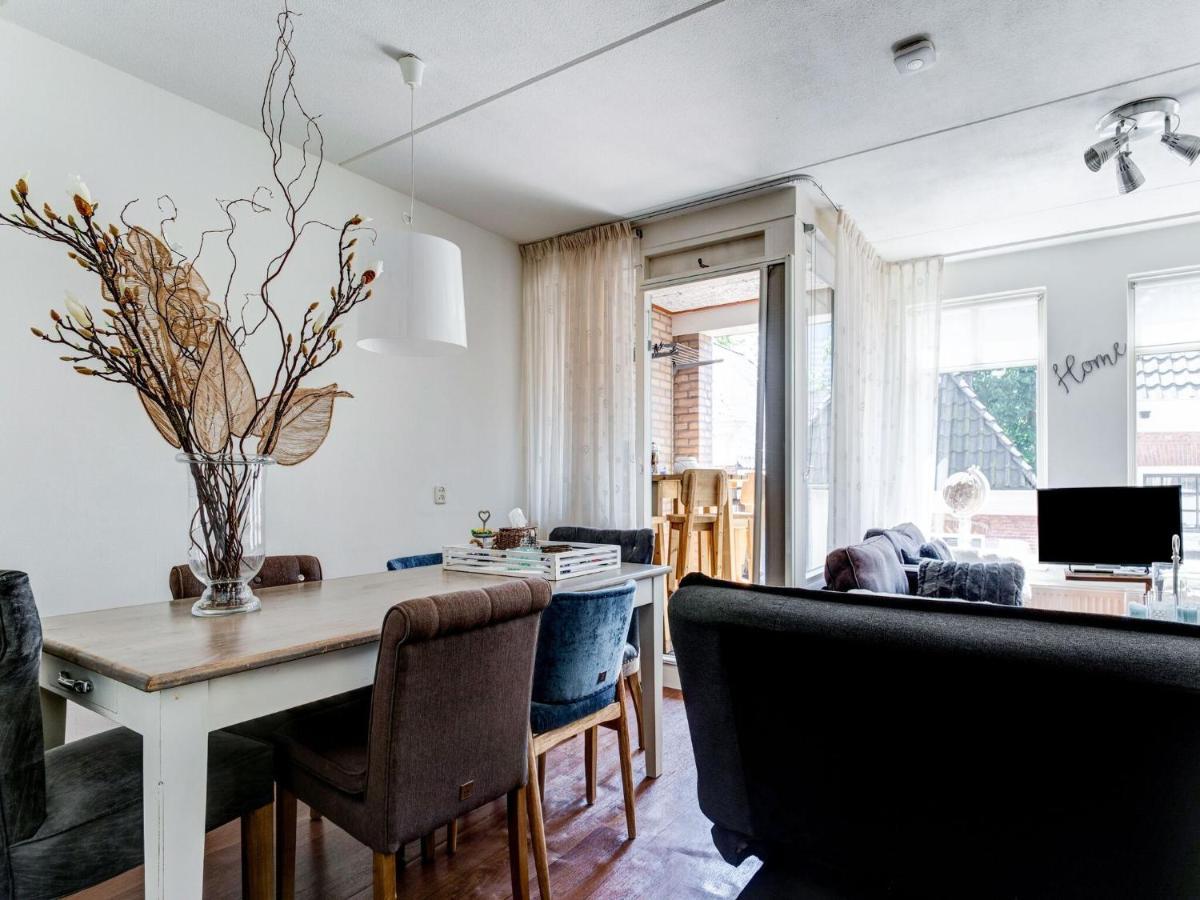 Comfy Apartment in Leeuwarden Centre Buitenkant foto