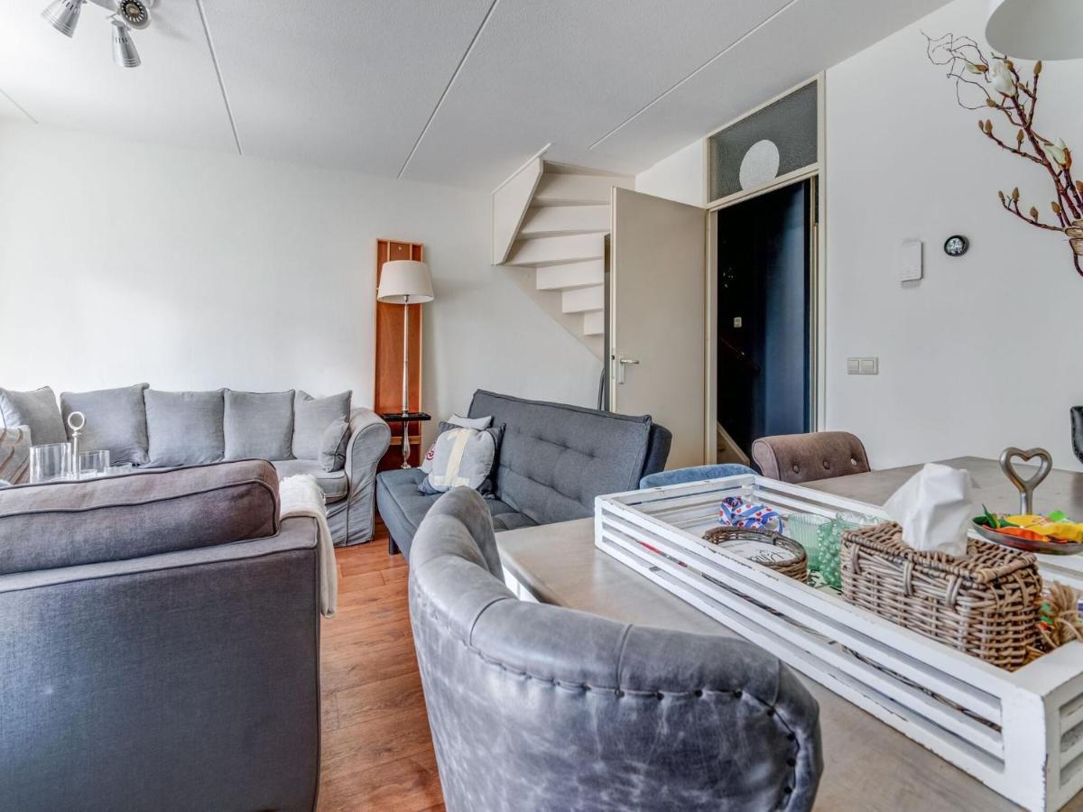 Comfy Apartment in Leeuwarden Centre Buitenkant foto